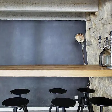 Large Duplex Le Marais