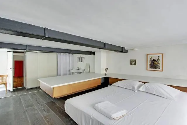 Large Duplex Le Marais * 巴黎