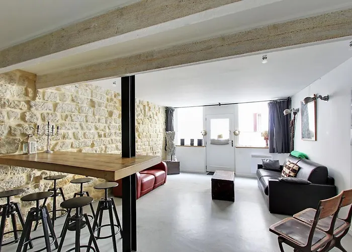 Large Duplex Le Marais * 巴黎
